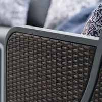 Ensemble de canapés modernes en rotin tressé imperméable pour l'extérieur, idéal pour les restaurants, les hôtels et les fermes - Mobilier de jardin et de terrasse