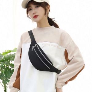 Sac de poitrine multifonctionnel tendance, sac banane de voyage décontracté en tissu Oxford pour femme - Product Image 2