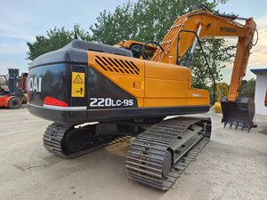 Excavadora de orugas Hyundai de 22 toneladas usada, máquina de construcción original con bomba y caja de cambios de motor Cummins, de Corea, con motor Cummins - Product Image 3