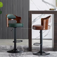 Nouvelle conception de tabouret haut réglable en cuir PU pour usage domestique et commercial, chaise de bar pliable avec structure en fer