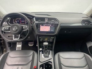 <span class=keywords><strong>Volkswagen</strong></span> <span class=keywords><strong>Tiguan</strong></span> L 330TSI AWD SUV 7 Posti Automatico Guida a Sinistra Turbo Sedili in Pelle Pneumatici R18 Auto Usata <span class=keywords><strong>2020</strong></span> - Product Image 6