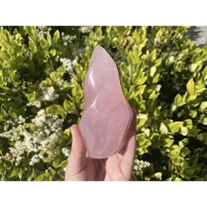 High Quality Natural Rose Quartz Stone Reiki Crystal Carving Rose Quartz Flames for Healing Gift
