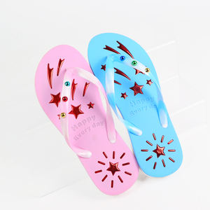 <span class=keywords><strong>Chanclas</strong></span> antideslizantes para hombre y <span class=keywords><strong>mujer</strong></span> de diseñador 2024, Sandalias planas de verano, zapatillas - Product Image 1