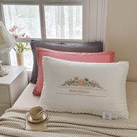 Oreiller de cou personnalisé en gros avec broderie, design en dentelle française, moelleux, écologique, 100% coton, fabrication standard