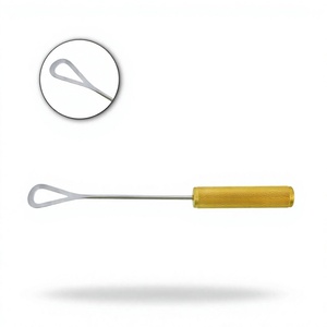 Disector transaxilar de senos Reynolds 15-3/4″ (40cm) |   Instrumento Quirúrgico de Acero Inoxidable Fenestrado de 37 mm de Ancho de Vaslcare - Product Image 1