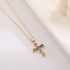 Collier croix étanche plaqué or 18 carats avec diamants CZ, pendentif <span class=keywords><strong>crucifix</strong></span> coloré arc-en-ciel en zircon cubique glacé pour femme, bijoux - Product Image 6
