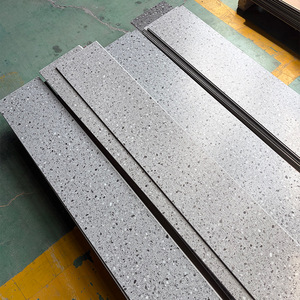 Piso de PVC Vinílico SPC con Sistema de Click, Estilo Mármol Gris Claro, Imitación Piedra de Concreto - Product Image 3