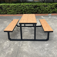Offre spéciale Ensemble table et chaises de pique-nique en plastique bois de haute qualité pour terrasse de restaurant et terrasse de parc