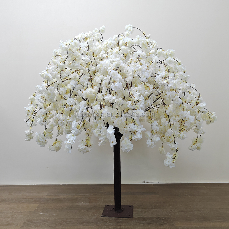 1,2 m de fleurs blanches supplémentaires