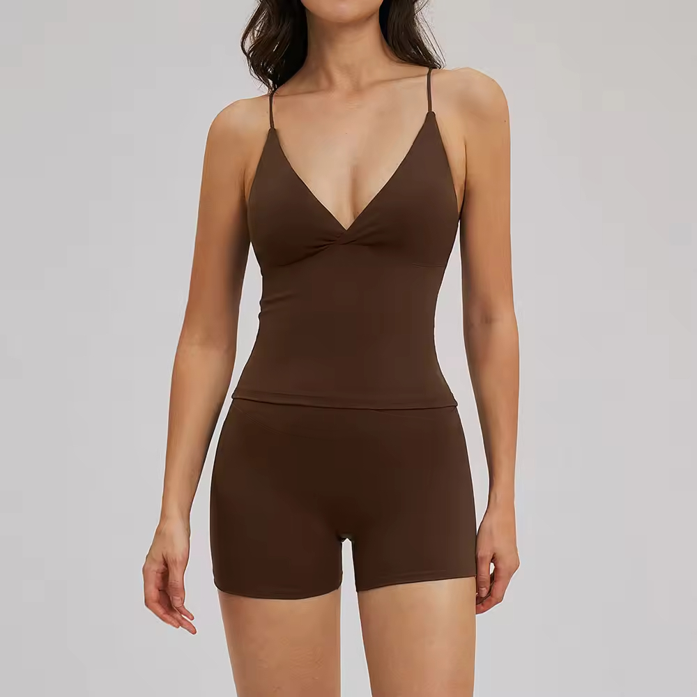 สีน้ำตาล