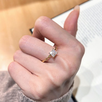 Bague solitaire en moissanite taille princesse, argent 925 plaqué or, avec tige torsadée, pour fiançailles, mariage ou promesse
