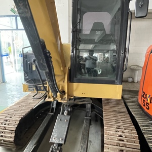 รถขุดขนาดเล็ก CAT 306 CR มือสอง 6 ตัน รถขุดไฮดรอลิกแบบตีนตะขาบ บูมหมุนได้ รถขุดขนาดกะทัดรัด - Product Image 2