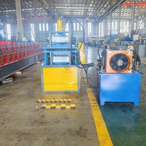 Hot Bán Tiêu Chuẩn Châu Âu Thép Mạ Kẽm Xà Gồ Gusset Cuộn Hình Thành Biển Quảng <span class=keywords><strong>C</strong></span>áo Bảng Điều Chỉnh Máy Làm - Product Image 1