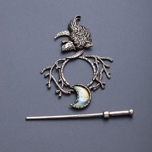 Horquilla para el cabello de estilo gótico nórdico con cuernos de ciervo, piedra de luz de luna, hoja de arce y nudo celta vikingo vintage nórdico - Product Image 5