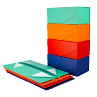 Boîte cadeau de luxe rouge brillante personnalisée, prête à être expédiée, emballage pliable, boîte cadeau en papier magnétique pour Noël, Nouvel An