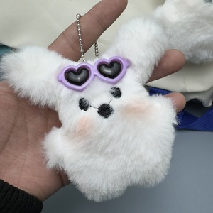 Pendentif en peluche chiot blanc volant avec lunettes cœur de pêche, vente en gros, best-seller, pour sac à clés - Product Image 4