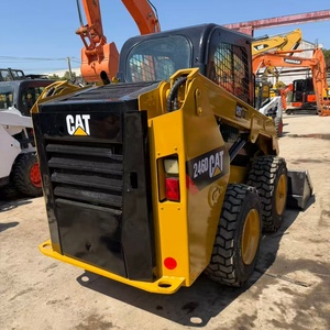 Minicargadora Usada Caterpillar (Cat) 246D, Modelo 2022, Potencia de 60KW, Carga Nominal de 2.4 Toneladas, Bomba Hidráulica CAT Certificada en Buen Estado - Product Image 3