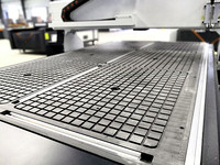 Routeur CNC CX-1325, machine à travailler le bois avec table à adsorption sous vide ou table en aluminium
