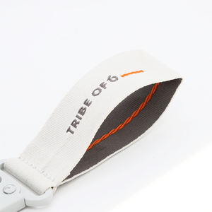 高品質 グレー イーグルビークフック 刺繍 織り キーチェーンストラップ ステッチ 両面ジャカード ショートランヤード - Product Image 3