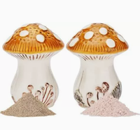 Ensemble de salières et poivrières en céramique peintes à la main en forme de champignon, design vintage créatif et adapté aux enfants, avec couvercle étanche