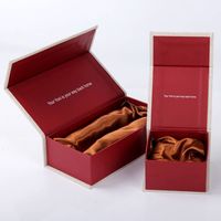Boîte d'emballage en carton de tissu de lin de luxe personnalisée pour jouets pour adultes boîte-cadeau magnétique avec insert en soie pour poupées sexuelles sexy