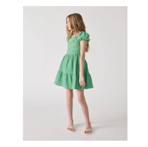 Ropa de Verano de Algodón Atractiva para Niñas, Creada con Detalles Visuales Decorativos, Textura Suave y Comodidad Relajada - Product Image 1