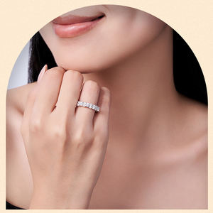 Nieuw Ontwerp S925 Sterling Zilveren Moissanite Ring Bruiloft Verlovingsbelofte Ring Meerdere Stenen Stijlvolle Mossaniet Ring - Product Image 5