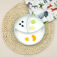Assiette en silicone pour bébé sans BPA, forme citrouille, bicolore, avec base à ventouse, design compartimenté, compatible micro-ondes et lave-vaisselle