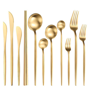 Bắc Âu cao cấp Matte đánh bóng thép không gỉ PVD lớp phủ <span class=keywords><strong>Flatware</strong></span> muỗng và dĩa Bộ dao kéo vàng cho các sự kiện đám cưới khách sạn - Product Image 1