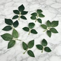 장미 모란 DIY 인조 장미 잎용 인공 녹색 잎 - 내구성 있는 크리스마스 새해 홈 웨딩 장식