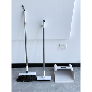 Ensemble balai et pelle pliables 3-en-1 à long manche avec poils doux en PP et manche en acier robuste pour usage intérieur/extérieur - Product Image 2