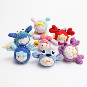 LLavero con colgante de bola de masa hervida del zodiaco de ganchillo de diseño moderno hecho a mano, bolsa de muñeca de dibujos animados, acabado de punto de hilo para decoración del hogar - Product Image 1