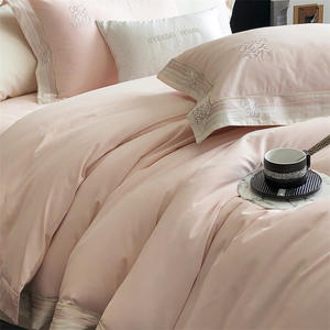 Juego de Cama de Cuatro Piezas <span class=keywords><strong>FILON</strong></span> VIRO, Estilo Lujoso Ligero, 100S, Color Sólido Personalizable, con Funda de Edredón Bordada Simple, para Otoño - Product Image 1