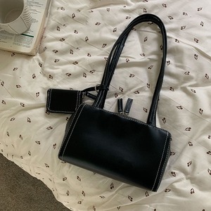 Bolso de Hombro Estilo Boston Negro con Cierre de Cremallera Antirrobo para Uso Diario, Bolso de Mano para Mujer - Product Image 3