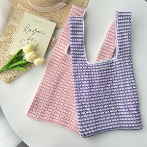 Bolso de Mano Tipo Tote de Moda para Mujer, de Poliéster, con Pliegues, Nuevo, Todo en Uno, Calado - Product Image 6