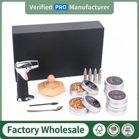 Kit de fumage pour cocktails en bois de hêtre, complet avec torche, boîtes à copeaux de bois, emballage écologique de luxe en boîte cadeau magnétique, logo personnalisé