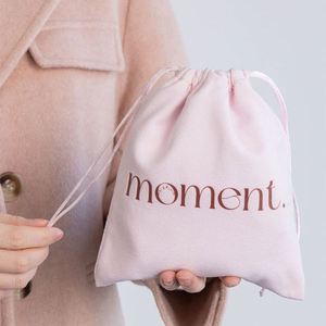 Sac à cordon en velours rose de petite taille, de qualité supérieure, imprimé avec un logo, pour bijoux, cosmétiques, cadeaux - Product Image 1