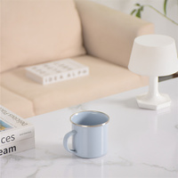 Vente en gros de tasses à café émaillées vintage souvenirs pour camping en émail avec design classique en acier inoxydable pour eau et bière