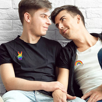 En gros, Pin's en émail personnalisé en fer blanc, drapeau lesbien homosexuel arc-en-ciel, fierté LGBTQ+, 25,4 mm, objet de collection LGBT