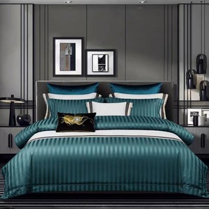 Juego <span class=keywords><strong>de</strong></span> Ropa <span class=keywords><strong>de</strong></span> <span class=keywords><strong>Cama</strong></span> <span class=keywords><strong>de</strong></span> Lujo <span class=keywords><strong>de</strong></span> 4 Piezas con Rayas Teal, Juego <span class=keywords><strong>de</strong></span> Funda Nórdica <span class=keywords><strong>de</strong></span> Satén Jacquard, Ropa <span class=keywords><strong>de</strong></span> <span class=keywords><strong>Cama</strong></span> Suave y Transpirable Estilo Hotel <span class=keywords><strong>para</strong></span> Dormitorio - Product Image 1