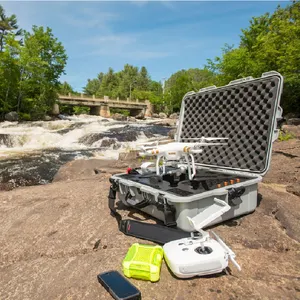 Custodia per il trasporto impermeabile strumento di plastica attrezzatura scatola strumenti custodie per drone flight case per attrezzature