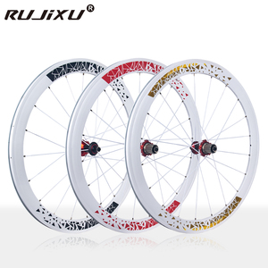 Juego de ruedas RUJIXU 700C Superficie lacada blanca 50mm V/C Freno de disco Juego de ruedas de aluminio - Product Image 2