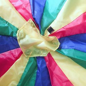 Jouet parachute arc-en-ciel pour enfants de 4 à 6 ans, équipement de jeu en plein air, accessoire de jeu en tissu - Product Image 4
