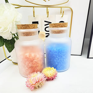 Sels <span class=keywords><strong>de</strong></span> bain aux huiles essentielles pour le soin du corps, bain <span class=keywords><strong>de</strong></span> <span class=keywords><strong>sel</strong></span> <span class=keywords><strong>de</strong></span> <span class=keywords><strong>la</strong></span> <span class=keywords><strong>mer</strong></span> <span class=keywords><strong>Morte</strong></span> et <span class=keywords><strong>de</strong></span> <span class=keywords><strong>sel</strong></span> <span class=keywords><strong>d</strong></span>'<span class=keywords><strong>Epsom</strong></span>, sels <span class=keywords><strong>de</strong></span> bain biologiques contenant des fleurs <span class=keywords><strong>de</strong></span> rose et <span class=keywords><strong>de</strong></span> lavande. - Product Image 4