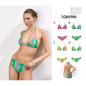 Set bikini HDJ con stampa multicolore, top con scollo all'americana, slip a vita alta, taglia 42 44 46 48, costumi da bagno per vacanze al mare - Product Image 1