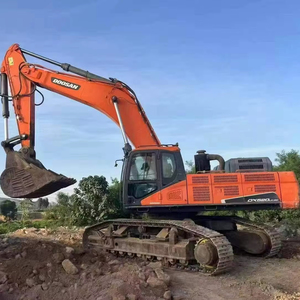 Excavadora Usada Doosan DX520LC-9C a Bajo Precio, Excavadora Grande Usada con Motor Diésel, Maquinaria Hidráulica para Movimiento de Tierras, Pocas Horas de Uso, en Venta - Product Image 1
