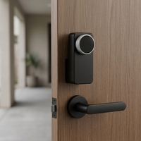 Serrure de porte motorisée adaptable avec application Tuya Smart Life pour clavier, lecteur d'empreintes digitales et code PIN, sécurité pour portes en bois, maison et appartement