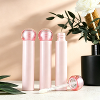 Tube de brillant à lèvres vide de 3 ml avec capuchon boule mignon, contenant cylindrique pour gloss, couleur personnalisée, flacon cosmétique pour huile à lèvres et teinte à lèvres