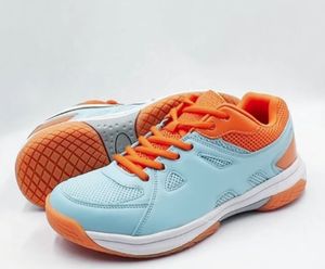 Venta caliente de encargo de <span class=keywords><strong>balonmano</strong></span> entrenamiento atletismo tenis zapatillas hombres transpirable bádminton zapatos para mujeres - Product Image 1