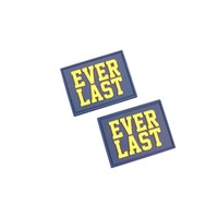 Étiquettes de cou lavables en caoutchouc de silicone PVC imprimées en relief découpées en relief avec logo personnalisé pour vêtements et T-shirts